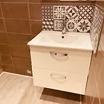 2 Avec Parking Prive Gratuit Apartment Dijon