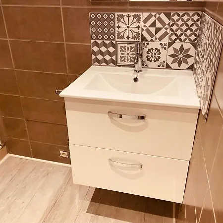 2 Avec Parking Privé Gratuit Appartement Dijon