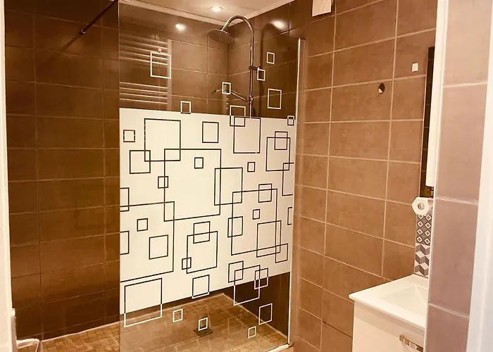 Apartment 2 Avec Parking Prive Gratuit